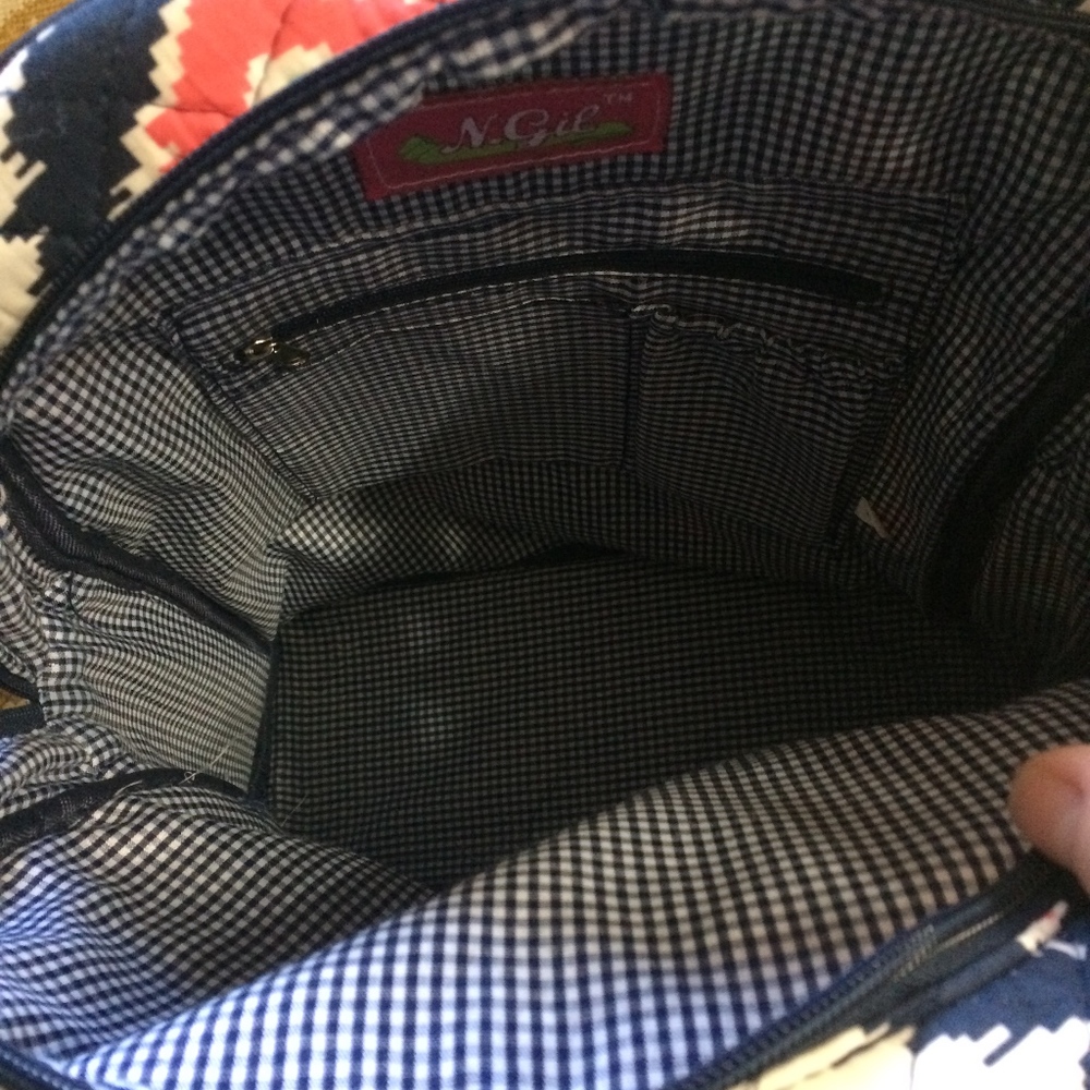 Back pack - Picture 4 of 5